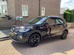 Volkswagen T-Cross 1.0 TSI Style R LINE digitaal, Auto's, Volkswagen, Voorwielaandrijving, Gebruikt, Euro 6, Zwart