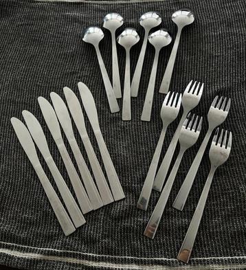 STAINLESS STEEL CUTLERY SET (6-PERSON) beschikbaar voor biedingen