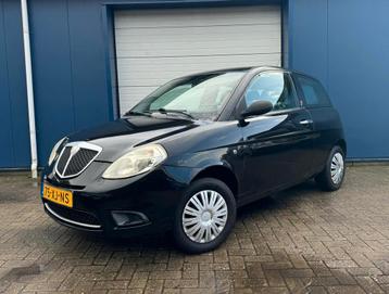 Lancia Ypsilon 1.2 2007 Zwart Apk 08-2026! beschikbaar voor biedingen