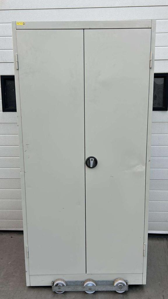 Werkplaats /schappen kast, Huis en Inrichting, Kasten | Overige, Gebruikt, Ophalen