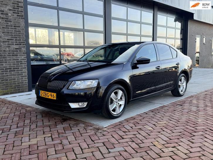 Skoda Octavia Combi 1.2 TSI Greentech Active | Navi | Cruise, Auto's, Skoda, Bedrijf, Te koop, Octavia, ABS, Airbags, Airconditioning