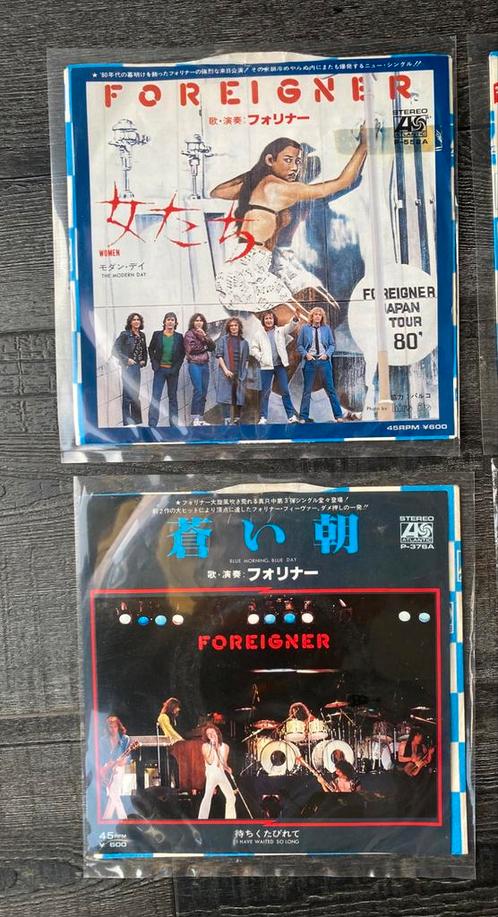 2 foreigner 7 inch japan single promo + 1x journey 1 x perry, Cd's en Dvd's, Vinyl | Hardrock en Metal, Gebruikt, Ophalen of Verzenden