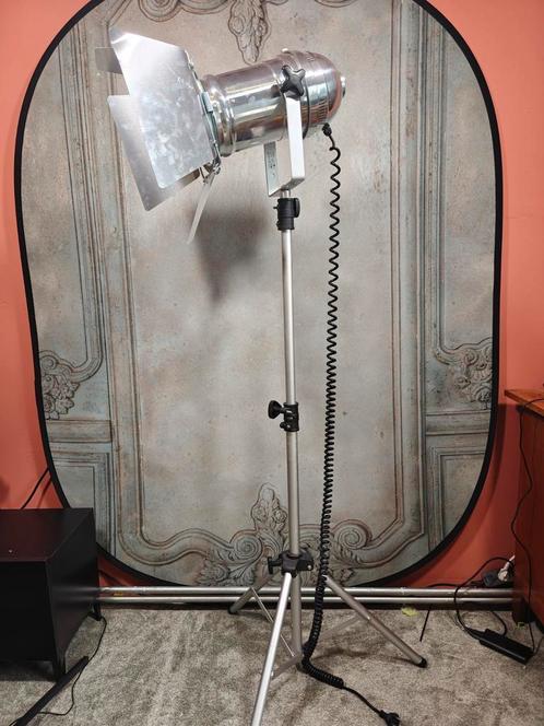 Mooie theaterlamp, studiolamp in nog hele goede staat, Huis en Inrichting, Lampen | Vloerlampen, Zo goed als nieuw, Minder dan 100 cm