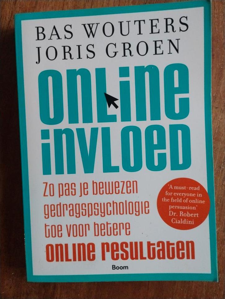 Online Invloed - Bas Wouters & Joris Groen, Boeken, Economie, Management en Marketing, Zo goed als nieuw, E-commerce en Internet