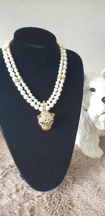 Vintage parelketting  beschikbaar voor biedingen
