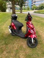 Zip 2takt 2010, Fietsen en Brommers, Scooters | Piaggio, Ophalen, Tweetakt, Maximaal 45 km/u, Zip