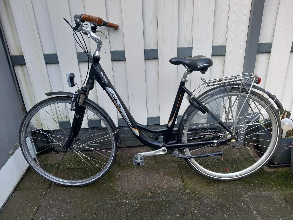 Vogue 28 inch 54 cm., Fietsen en Brommers, Fietsen | Dames | Damesfietsen, Overige merken, 53 tot 56 cm, Versnellingen, Ophalen of Verzenden