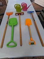 Zandbakschepjes, hark, bezem, reek en meer, Ophalen, Gebruikt