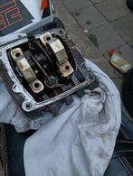 Piaggio viertakt 2v kleppenhuis met kleppendeksel Lo, Ophalen of Verzenden