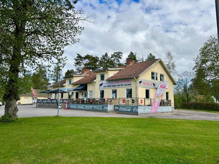 2 Appartementen met Restaurant te koop, Huizen en Kamers, Buitenland