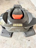 Husqvarna Automower 330X – Premium robotmaaier, Ophalen of Verzenden, Gebruikt, 20 tot 25 cm, Husqvarna.
