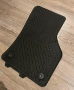 Volkswagen Golf 7 Rubberen automat voor de bijrijderszijde, Auto diversen, Automatten, Ophalen of Verzenden, Zo goed als nieuw