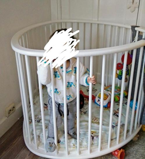 Witte Bopita tripod box op wieltjes, Kinderen en Baby's, Boxen, Gebruikt, Driehoekig, In hoogte verstelbaar, Boxkleed, Wieltjes