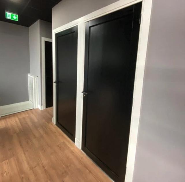 Zwarte paneeldeur stomp en opdek, Doe-het-zelf en Verbouw, Deuren en Horren, Nieuw, Binnendeur, 200 tot 215 cm, 80 tot 100 cm