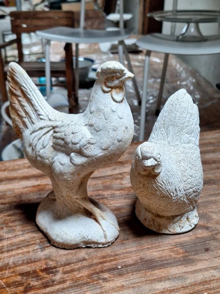 Set tuinbeelden Haan & Kip, Tuin en Terras, Tuinbeelden, Zo goed als nieuw, Dierenbeeld, Beton, Ophalen