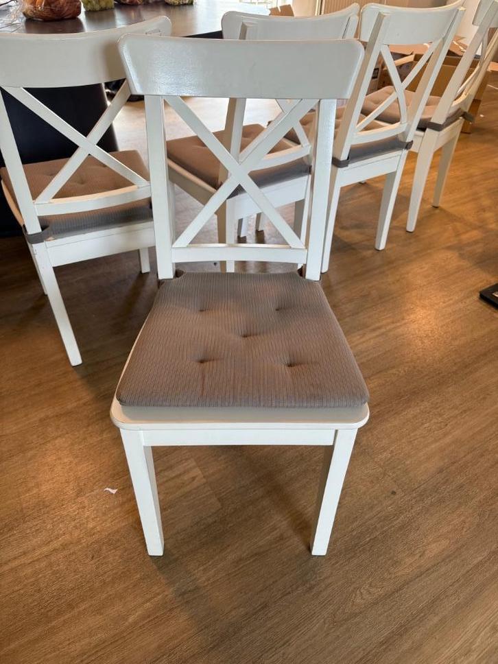 Eetstoelen (wit) - 5 stuks, mag ook 4, Huis en Inrichting, Stoelen, Gebruikt, Vijf, Zes of meer stoelen, Hout, Wit, Ophalen