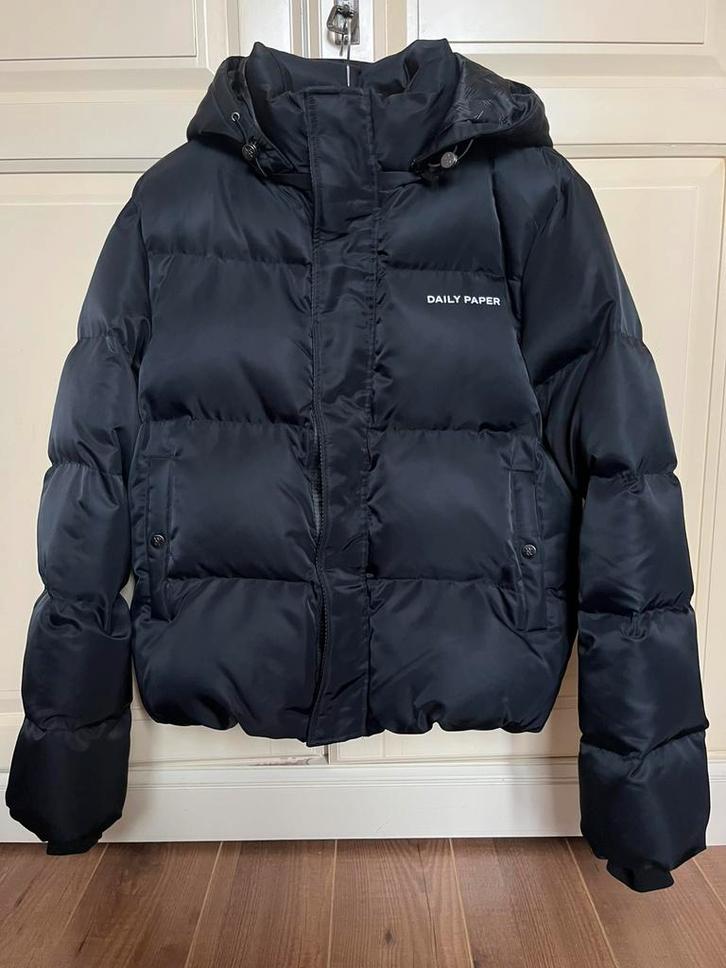 Daily paper jas maat M, Kleding | Heren, Jassen | Winter, Zo goed als nieuw, Zwart, Ophalen of Verzenden