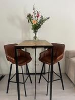 Hoge sta tafel met krukken, Ophalen, Draaibaar, 60 tot 90 cm, Zo goed als nieuw