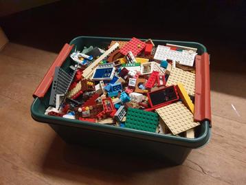 Ca. 5KG LEGO / veel raampjes & deurtjes! beschikbaar voor biedingen