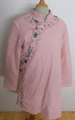 Romantisch geborduurde/gewatteerde lichtroze jas/vest! L, Kleding | Dames, Verzenden, Maat 42/44 (L), Zo goed als nieuw, Jasje