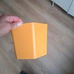 Okergele hexagon bloempot, Tuin en Terras, Bloempotten, Kunststof, Gebruikt, Overige vormen, Tuin