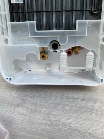 Bosch doorstroomverwarmer TR5001R beschikbaar voor biedingen