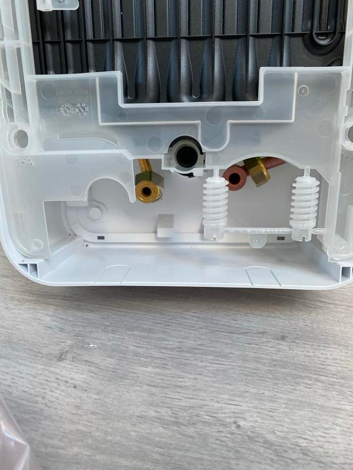 Bosch doorstroomverwarmer TR5001R, Doe-het-zelf en Verbouw, Geisers en Boilers, Nieuw, Onderdeel, Aardgas, Minder dan 20 liter