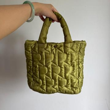 Vintage Satin Mini Handbag / Handtas beschikbaar voor biedingen