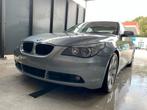 BMW 5-Serie 3.0 I 530 AUT 2004 Grijs, Automaat, Achterwielaandrijving, 2000 kg, Bruin