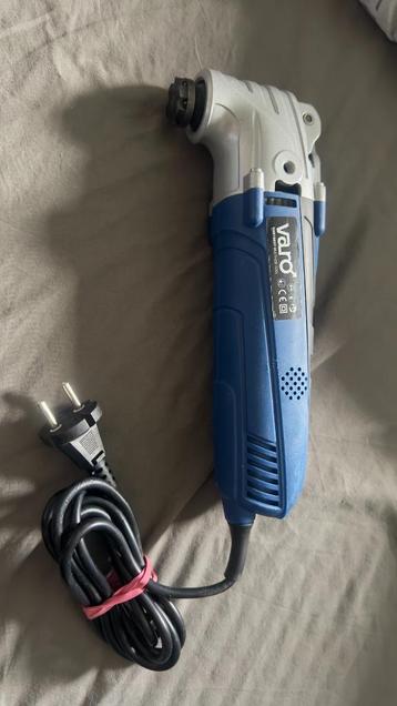 Multitool Varo beschikbaar voor biedingen