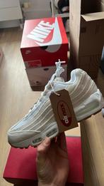 Nike Air Max 95 x Levi US9/42.5eu, Ophalen of Verzenden, Nieuw, Overige kleuren