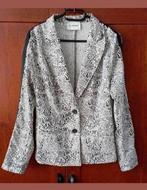Jasje In shape
met verschillende prints mt L zwart/ crème
Ok, Kleding | Dames, Ophalen of Verzenden, Zo goed als nieuw, Maat 38/40 (M)