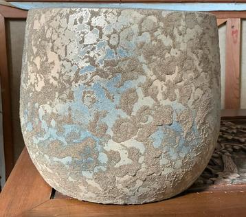 Decoratieve Bloempot - 22cm beschikbaar voor biedingen