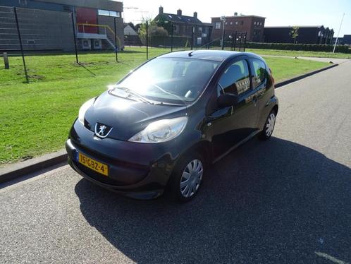 Peugeot 107 1.0-12V XR, Auto's, Peugeot, Bedrijf, Te koop, Airbags, Metallic lak, Radio, Benzine, Euro 4, A, Hatchback, Handgeschakeld