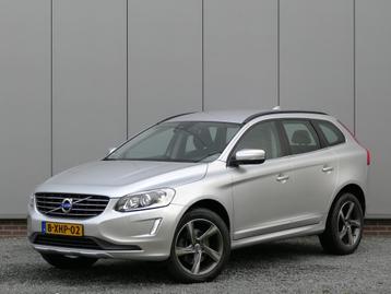 Volvo XC60 T5 AUT Momentum Navi / Trekhaak / Bluetooth / Xen beschikbaar voor biedingen