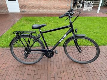 Jongens fiets beschikbaar voor biedingen