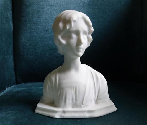 Titel Leon Mignon: Albast- marmer vrouwen sculptuur, Antiek en Kunst, Kunst | Beelden en Houtsnijwerken, Ophalen of Verzenden