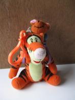 Disney Winnie de Poeh Teigetje trilpluche hanger met Roe 17c, Ophalen of Verzenden, Zo goed als nieuw