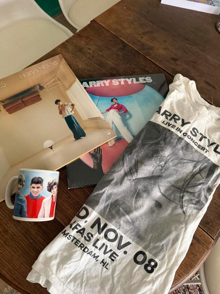 Harry Styles bundel, Muziek en Instrumenten, Overige Muziek en Instrumenten, Zo goed als nieuw, Ophalen of Verzenden