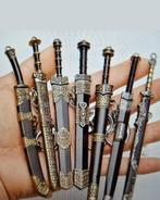 7 Sleutelhangers samurai zwaarden, Verzamelen, Ophalen of Verzenden, Nieuw, Overige typen
