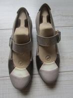 Schoenen/pumps FOOTNOTES mt 39  zilver/zwart, Pumps, Zwart, Ophalen of Verzenden, Zo goed als nieuw