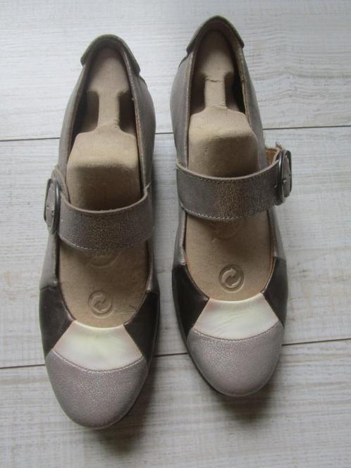 Schoenen/pumps FOOTNOTES mt 39  zilver/zwart, Kleding | Dames, Schoenen, Zo goed als nieuw, Pumps, Zwart, Ophalen of Verzenden