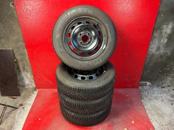 Winterbanden Ford Fiesta 2017 t/m 2025 195/60R15 beschikbaar voor biedingen