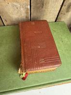 Brocante mis en vesperboek 1942, Antiek en Kunst, Antiek | Boeken en Bijbels, Ophalen of Verzenden