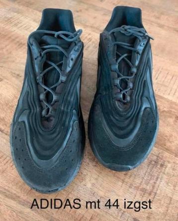 Adidas herenschoenen mt 44 izgst beschikbaar voor biedingen