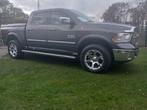 Dodge RAM 'laramie' 20inch,pano,memory,nieuwstaat!!, Auto's, Automaat, 2820 kg, 5654 cc, USB