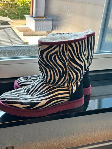 Ugg Schoenen beschikbaar voor biedingen