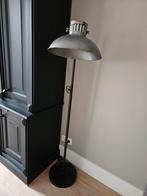 Staande lamp, Huis en Inrichting, Lampen | Spots, Ophalen, Gebruikt, Metaal of Aluminium