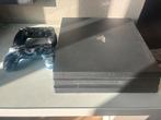PlayStation 4 Pro met 1TB + 2 Controllers, Spelcomputers en Games, Spelcomputers | Sony PlayStation 4, Gebruikt, Met 2 controllers
