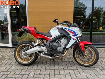 HONDA CB 650 F (bj 2014) beschikbaar voor biedingen